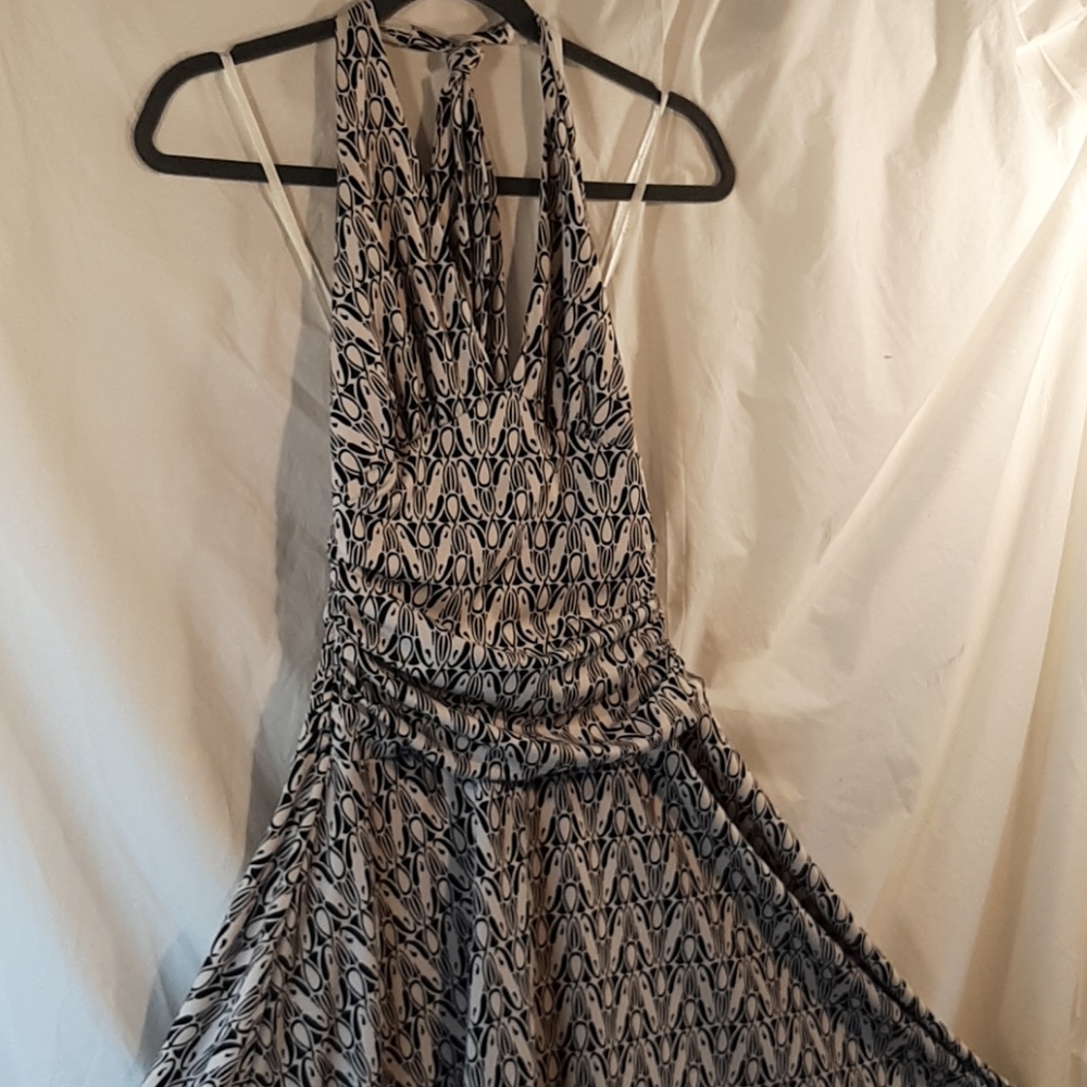 A.P.N.Y. DRESS - Picture 2 of 5